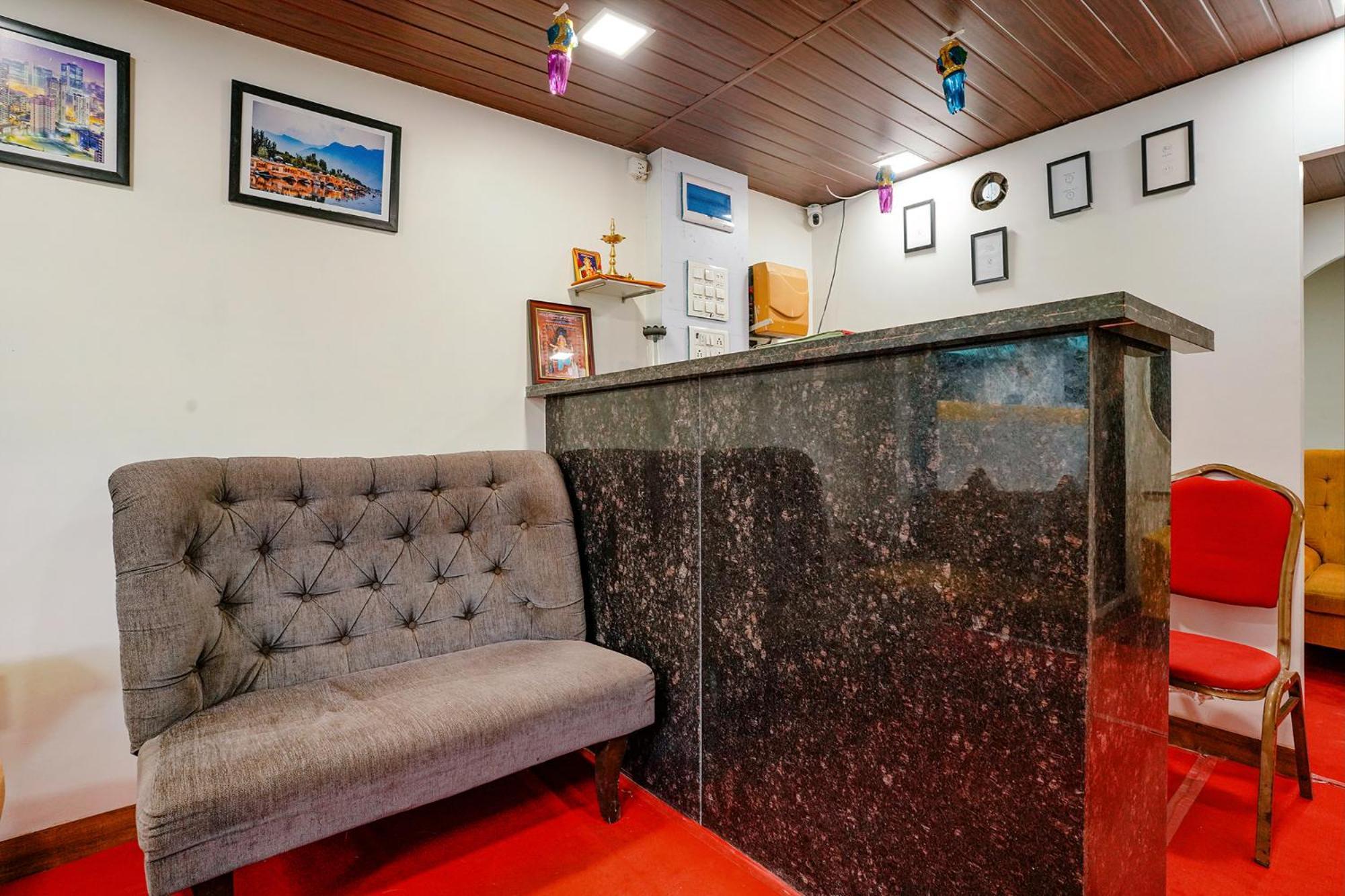 Hotel Bindra Elite Мумбаи Экстерьер фото