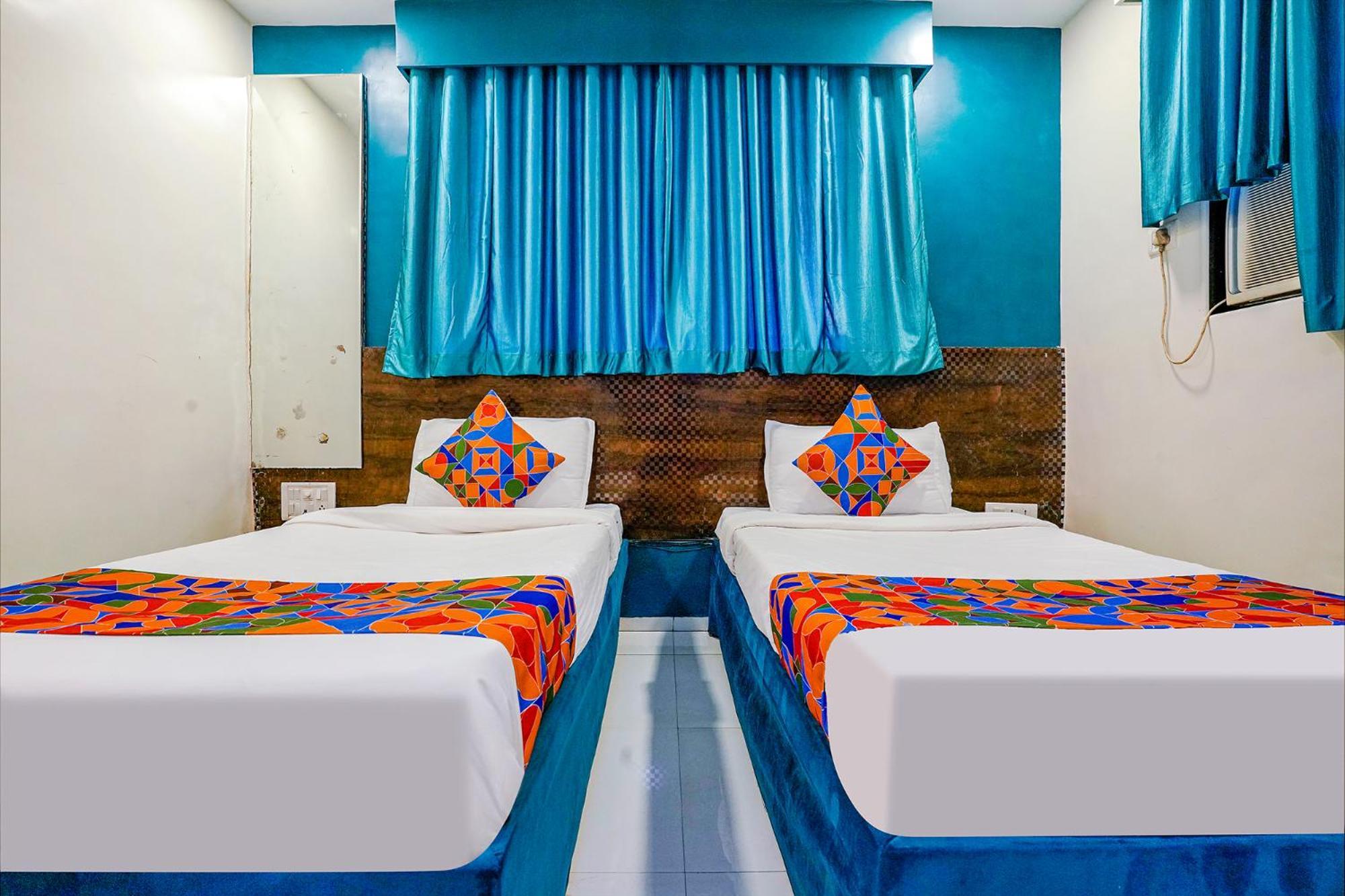 Hotel Bindra Elite Мумбаи Экстерьер фото