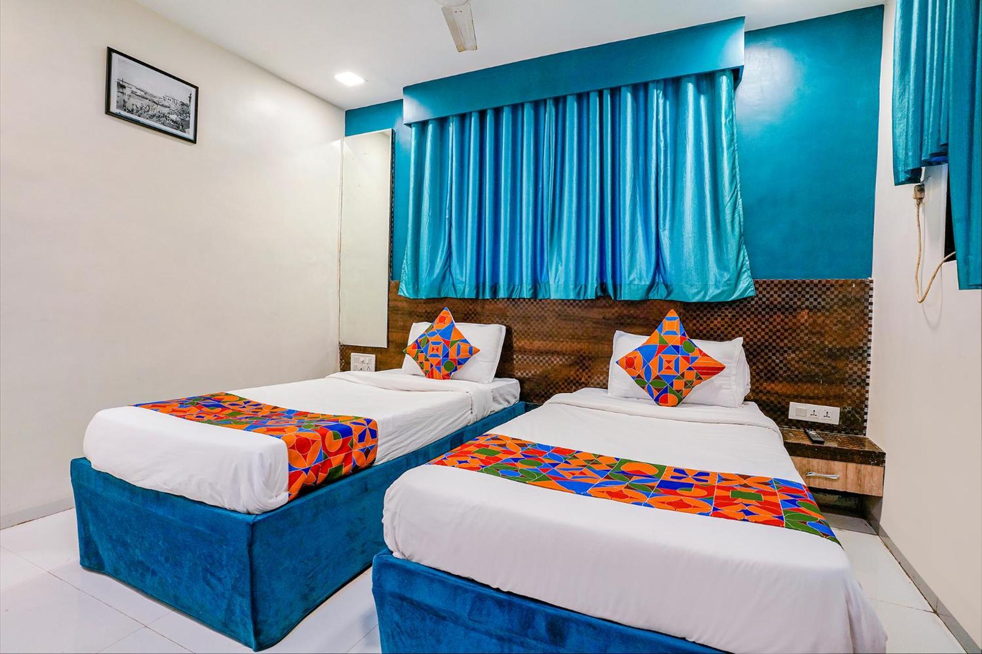 Hotel Bindra Elite Мумбаи Экстерьер фото